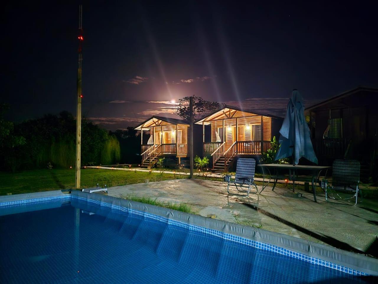 Bed and Breakfast Tuquil-Ha Ladyville Exteriér fotografie